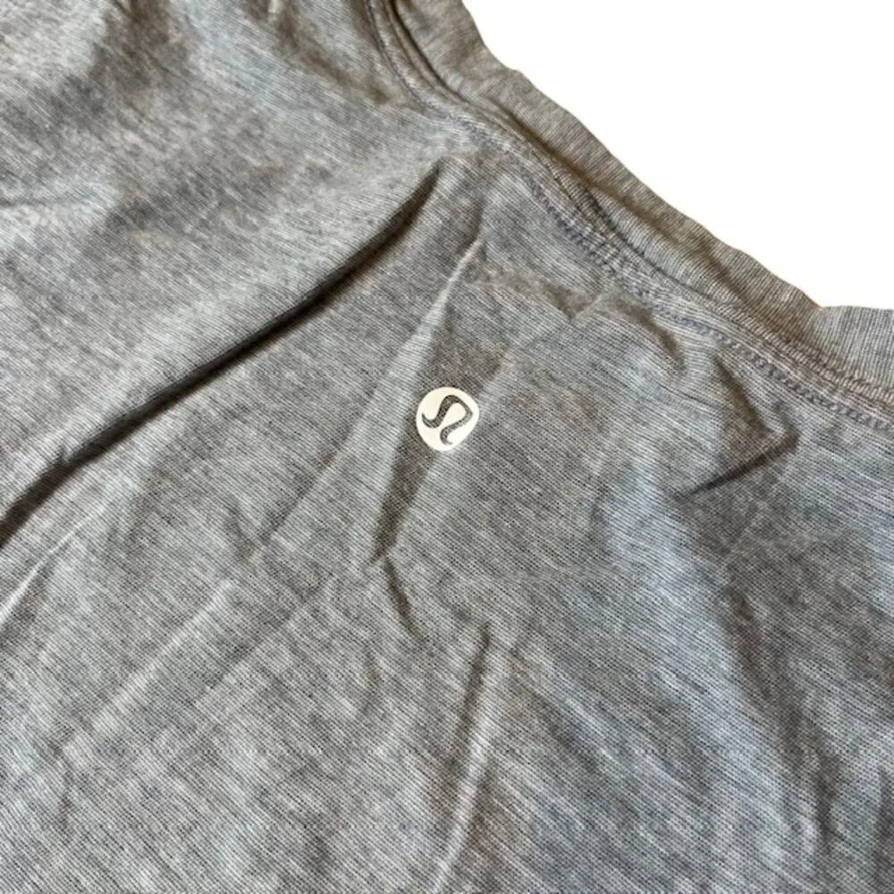 Lululemon Love Tee IV Heathered Arctic Grey White Size Small‎ - Picture 9 of 10